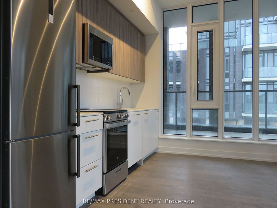 1st image of 215 Veterans Dr #204