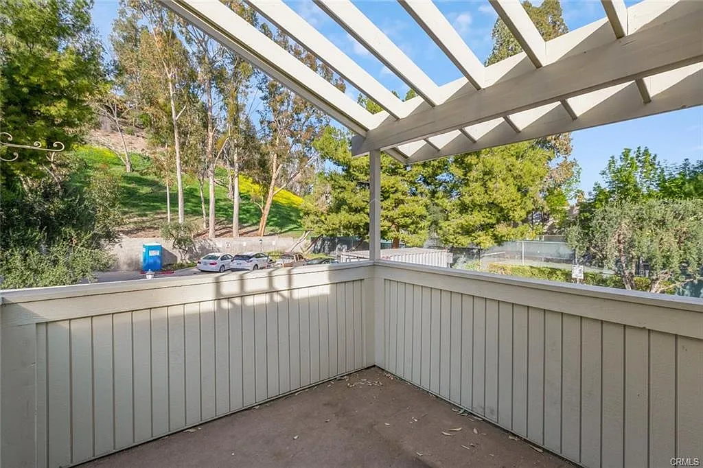 2 bed, 1.5 bath, 1000 sqft, $2,995 — Photo 4