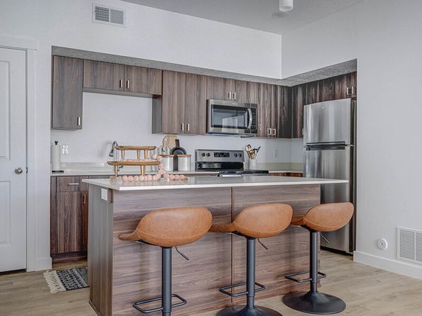 11321 S Grandville Ave #977504638