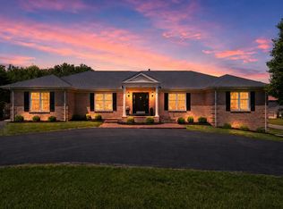 897 Turkey Foot Rd, Lexington, KY 40502
