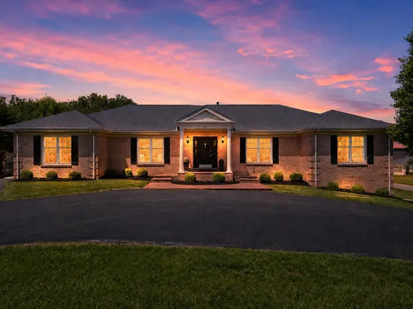 897 Turkey Foot Rd, Lexington, KY 40502