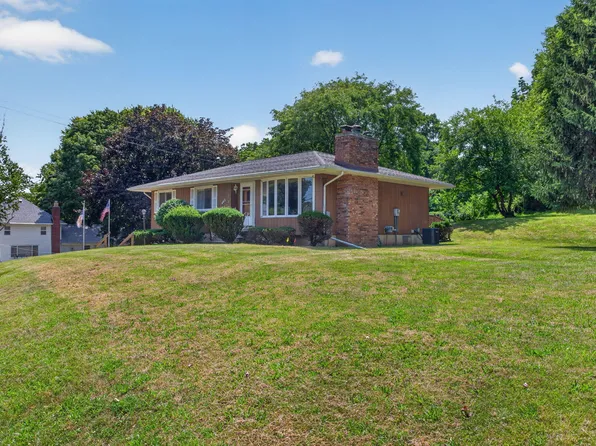 403 Hill St, Jackson, MI 49202