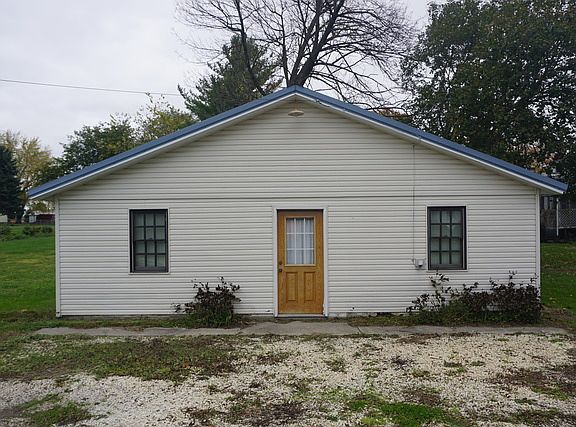 4th image of 234 N American St