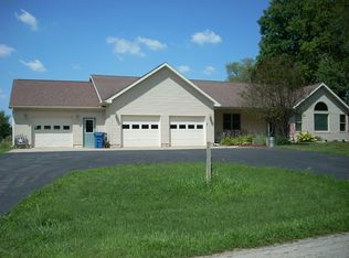 11772 7b Rd, Plymouth, IN 46563