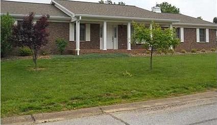 1st image of 5500 Byerson Dr