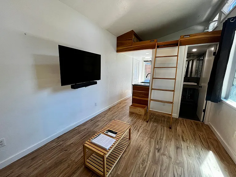 2313 N 27th St #B — Photo 3
