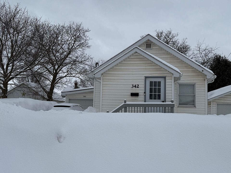 1st image of 342 Hursley St