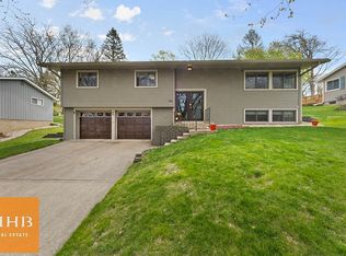 106 Shady Ct, Mount Horeb, WI 53572
