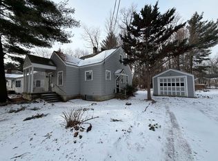 15 Elsom Pkwy, South Burlington, VT 05403