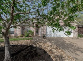 3105 Pleasant Grove Dr, College Station, TX 77845