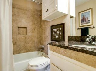 4028 Rive Ln, Addison, TX 75001