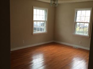 602 Chapel St, Hampton, VA 23669