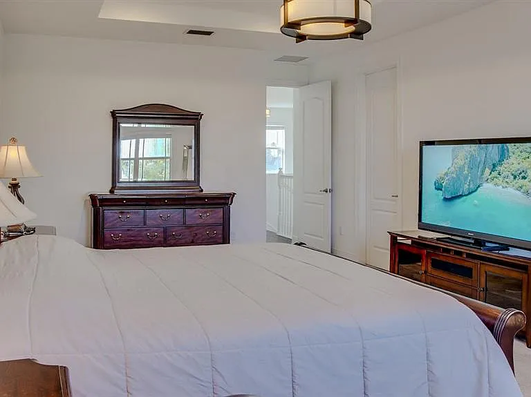 9911 S Miralago Way — Photo 17