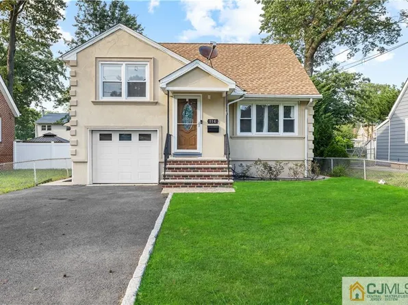 116 Goodrich St, Iselin, NJ 08830