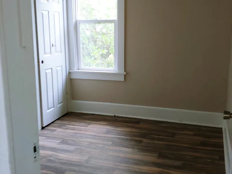 1118 Monroe St #2 — Photo 9