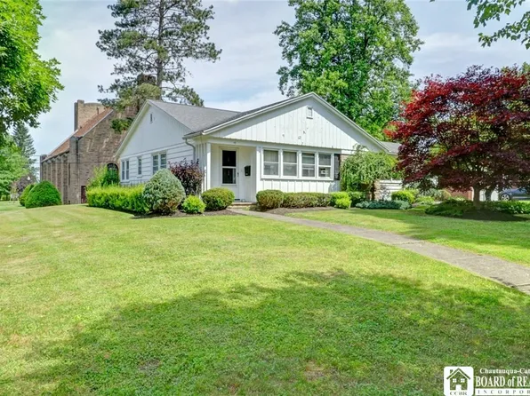 48 Ellis Ave, Jamestown, NY 14701