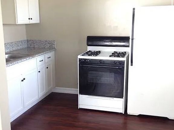3rd image of 4031 Hamilton St #1A