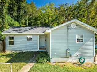 107 Gorgas Ln, Oak Ridge, TN 37830