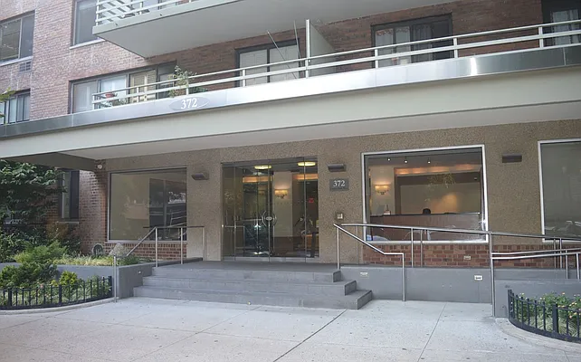 Rented by Corcoran | media 40