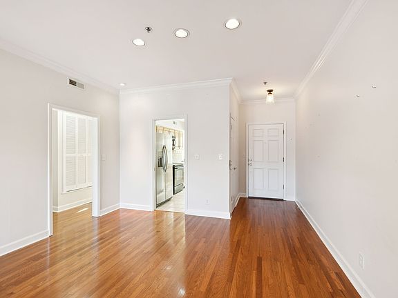 4th image of 3818 W End Ave APT 311