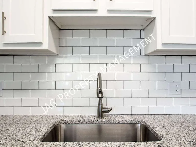 1436 Berrier St #2 — Photo 12