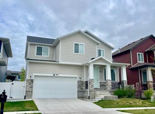 993 W Firelock Way, Bluffdale, UT 84065