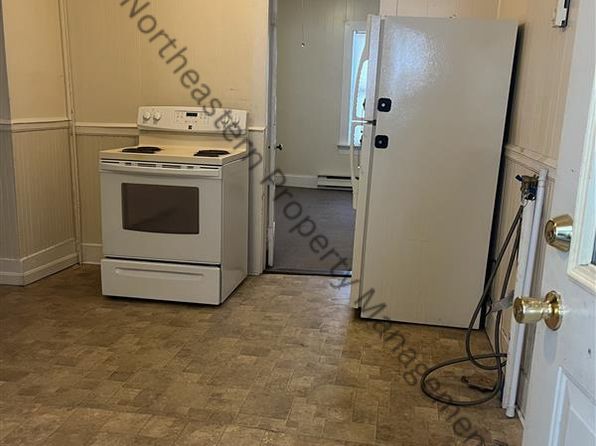 325 Cumberland St, Rumford, ME