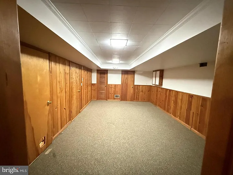 9209 E Parkhill Dr — Photo 15
