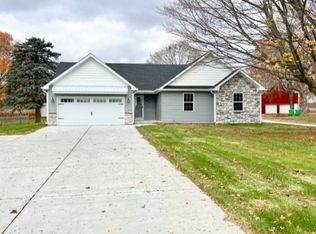 2098 Traction Rd, Crawfordsville, IN 47933
