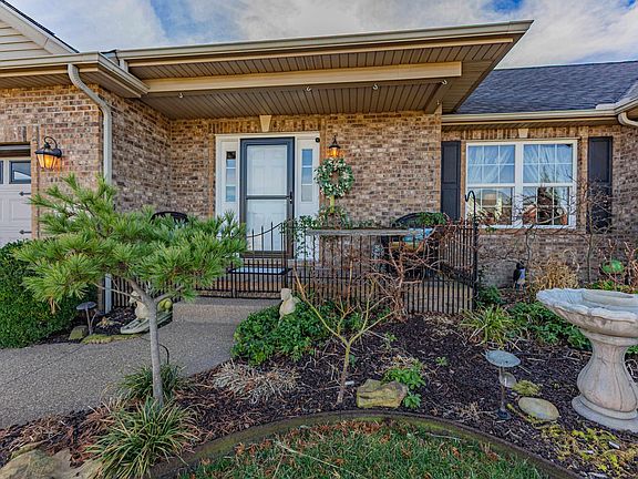 4th image of 2525 Aruba Ct