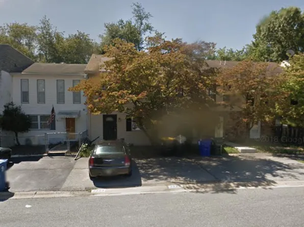 2223 Dickens Ter, Newark, DE 19702