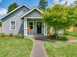 221 NW Garibaldi St, Hillsboro, OR