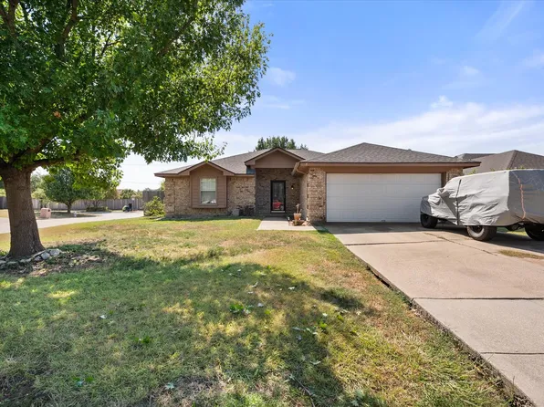 7 Mills Ct, Mansfield, TX 76063