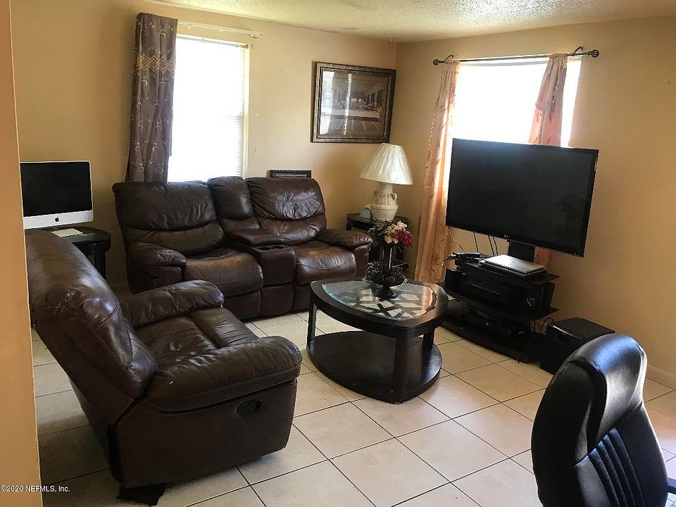 1st image of 7343 Zapata Dr
