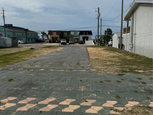 8700 Surf Dr, Panama City Beach, FL 32408