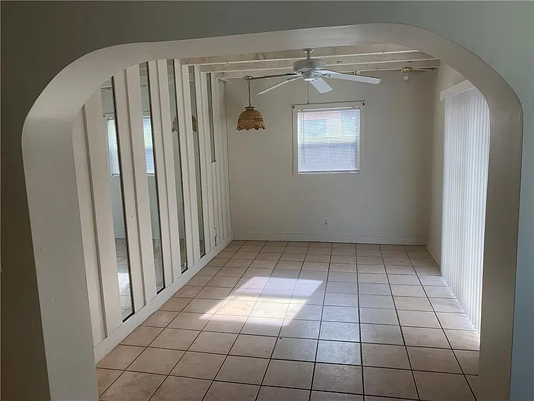 6410 Coolidge St — Photo 5