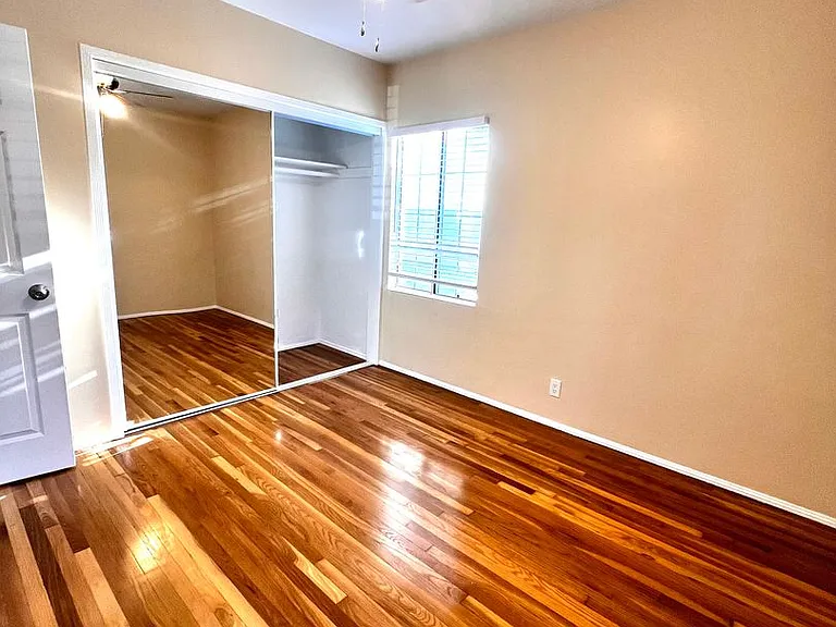4139 Keever Ave — Photo 38