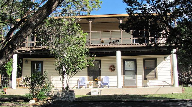 1st image of 1050 Singing Hills Dr