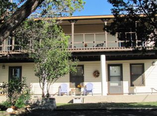 1050 Singing Hills Dr, Canyon Lake, TX 78133