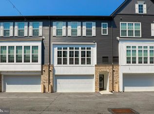 806 Mayer Pl, Lancaster, PA 17601