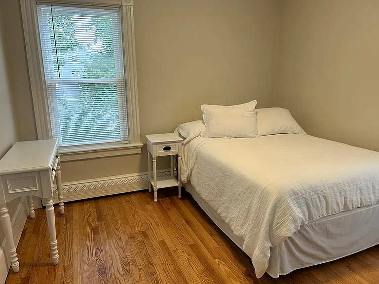 204 Woodbine St #2A — Photo 10