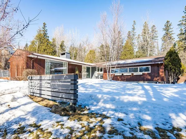 110 N 36th Ave E, Duluth, MN 55804