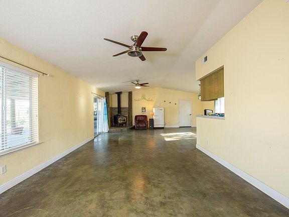 2nd image of 33766 Sterling Ln