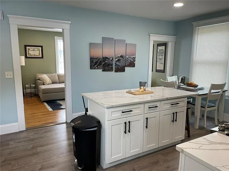 35 Elm St #B — Photo 4