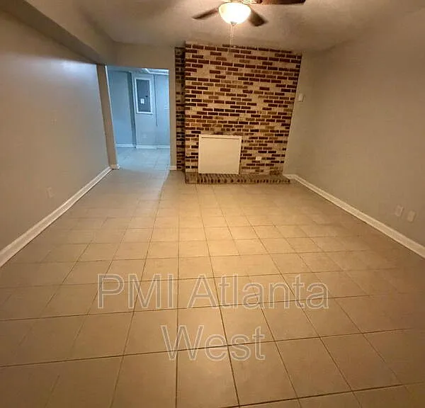 1715 Highland Pl — Photo 14