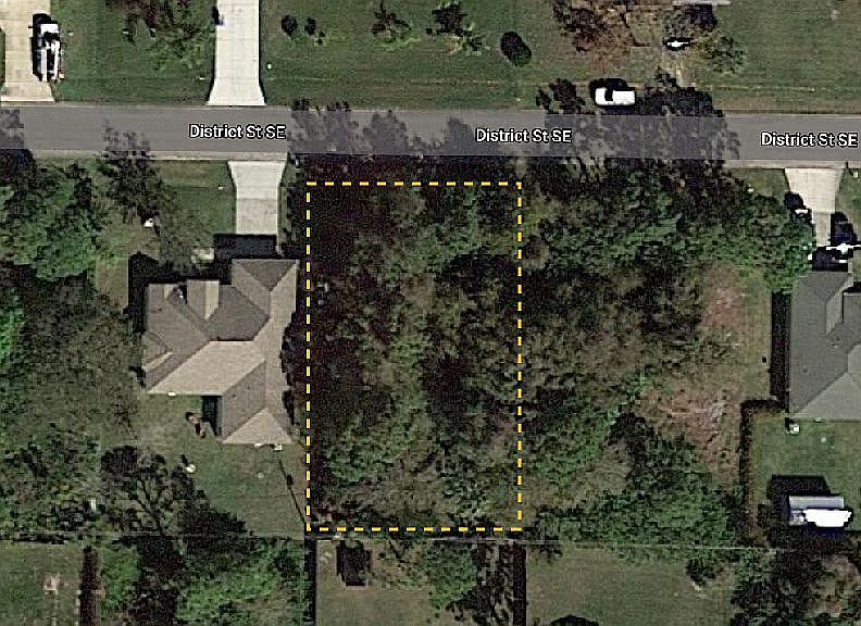 1st image of 260 District St SE