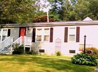 13 Squire Ridge Rd, Hampstead, NH 03841