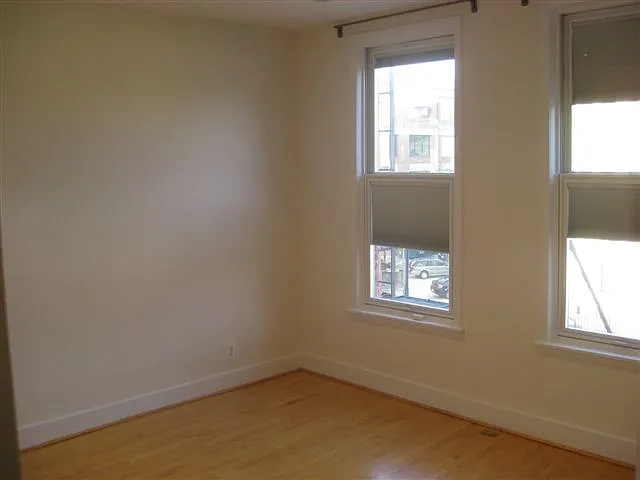 1919 17th St NW #2 — Photo 13