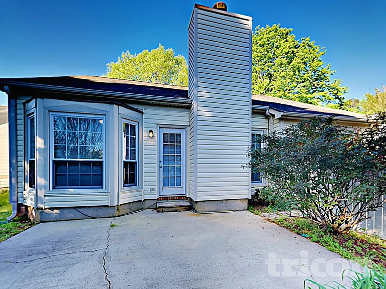 10334 Creswell Ct — Photo 13