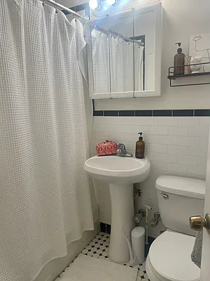 Rented by Corcoran | media 5